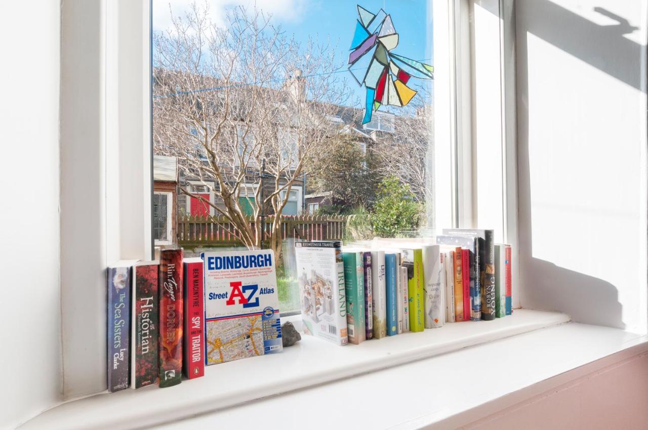 Cozy With Character Vibrant Cottage Style Flat At Leith Links Park Единбург Екстериор снимка
